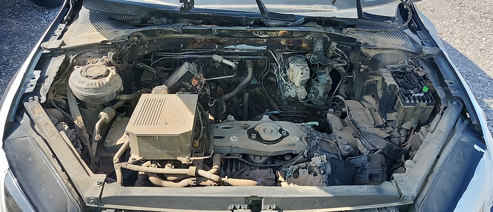 0.0 AUTO FWD ELECTRIC (VIN R 5TH DIGIT) ID EAGA