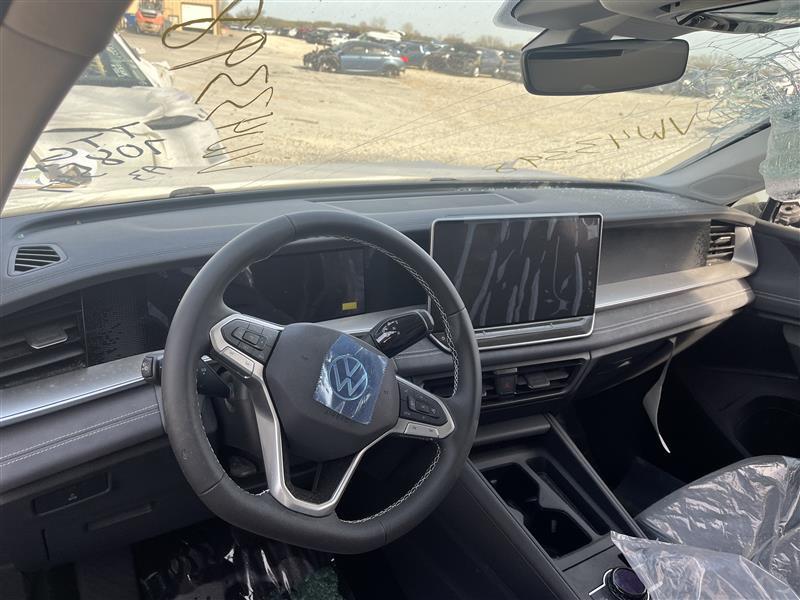(2.0L VIN R 5TH DIGIT TURBO) 2.0 AUTO FWD PLEASE INSPECT FOR DAMAGE